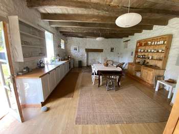 Longère et corps de ferme 8 pièces