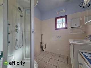 Longère et corps de ferme 2 pièces