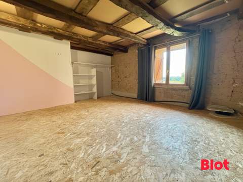 Longère et corps de ferme 3 pièces