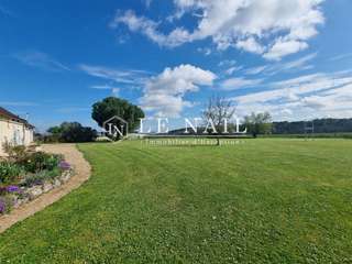 Longère et corps de ferme 9 pièces