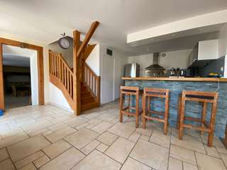 Longère et corps de ferme 9 pièces