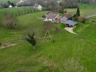 Longère et corps de ferme 6 pièces