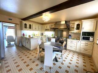 Longère et corps de ferme 6 pièces