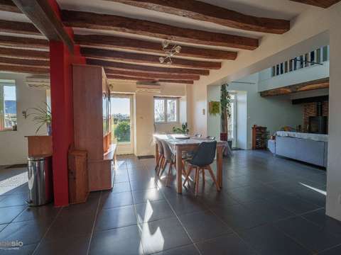 Longère et corps de ferme 7 pièces Saint-Aubin-de-Luigné 49