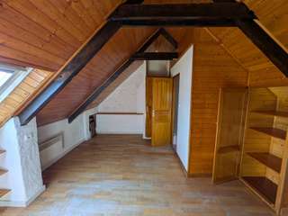 Longère et corps de ferme 9 pièces