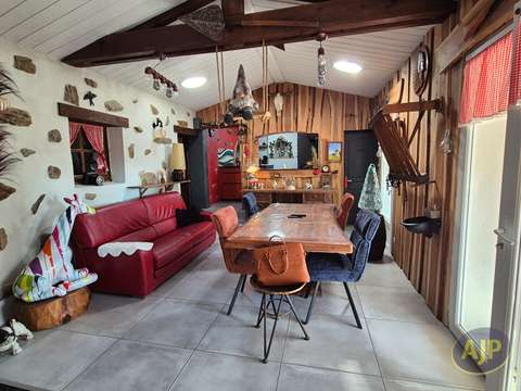 Longère et corps de ferme 5 pièces