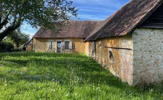 Photo Longère et corps de ferme Saint-Cosme-en-Vairais
