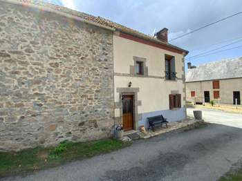 Vente Longère et corps de ferme 2 piècesSaint-Dizier-les-Domaines