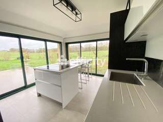 Longère et corps de ferme 10 pièces