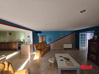 Longère et corps de ferme 4 pièces