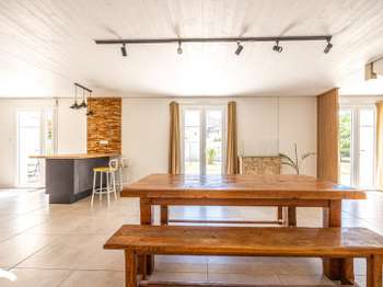 Maison 5 pièces 141 m² · à Saint-Hilaire-la-Palud · 141 m² · 267 648 €