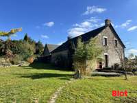 Longère et corps de ferme 8 pièces Longère et corps de ferme 8 pièces