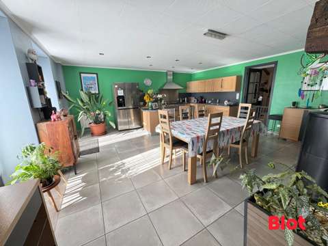 Longère et corps de ferme 8 pièces