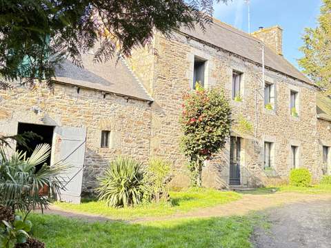 Longère et corps de ferme 5 pièces