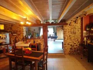 Longère et corps de ferme 4 pièces