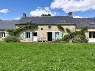 Longère et corps de ferme 12 pièces