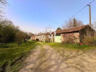 Longère et corps de ferme 3 pièces