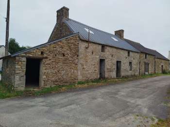 Photo Longère et corps de ferme Saint-Thurien