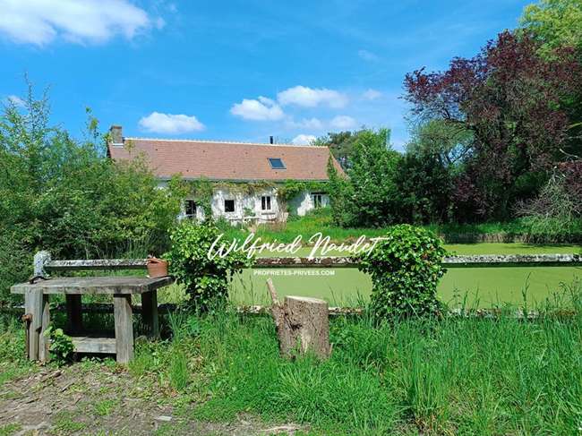 Maison 5 pièces 113 m² · à Saint-Vincent-du-Lorouër · 113 m² · 133 000 €