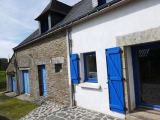 Longère et corps de ferme 7 pièces