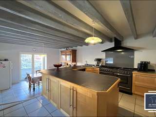 Longère et corps de ferme 7 pièces