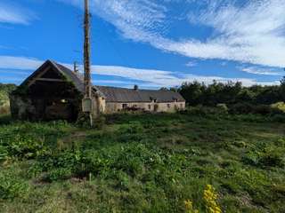 Longère et corps de ferme 12 pièces