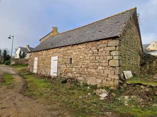 Longère et corps de ferme 2 pièces