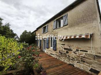 Vente Longère et corps de ferme 5 chambresSévignac