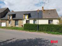 Longère et corps de ferme 4 pièces Longère et corps de ferme 4 pièces