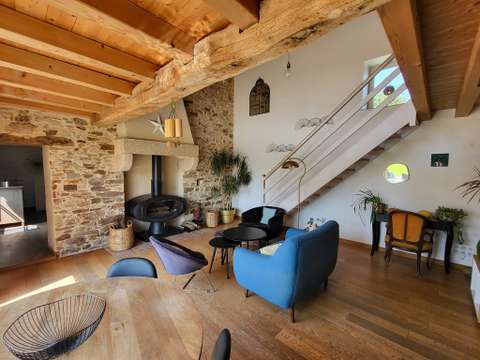 Longère et corps de ferme 8 pièces
