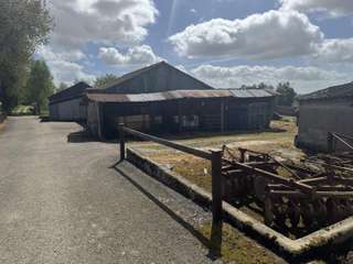 Longère et corps de ferme 2 pièces