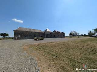 Longère et corps de ferme 7 pièces