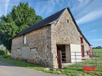 Longère et corps de ferme 2 pièces Longère et corps de ferme 2 pièces