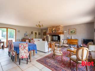 Longère et corps de ferme 6 pièces
