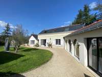 Longère et corps de ferme 9 pièces