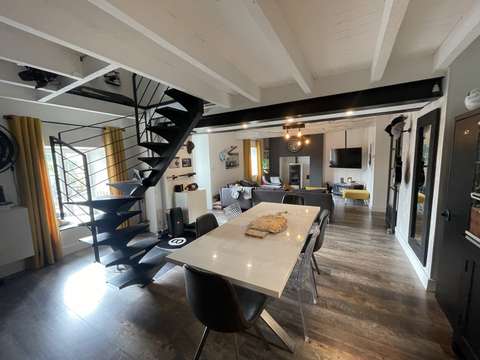 Longère et corps de ferme 8 pièces