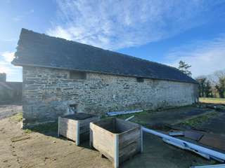 Longère et corps de ferme 1 pièce