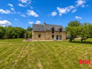 Longère et corps de ferme 6 pièces