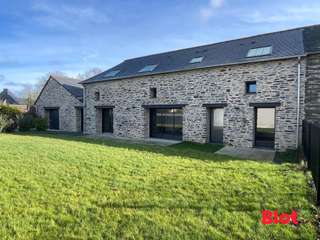 Longère et corps de ferme 5 pièces