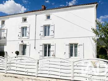 Vente maison 6 pièces Abzac 16