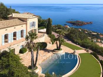 Vente maison 18 pièces Agay 83