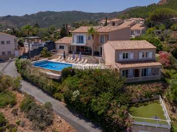 Vente maison 9 pièces Agay 83