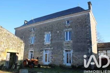 Vente maison 10 pièces Agris 16