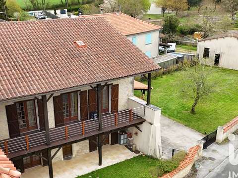 Vente maison 5 pièces Agris 16