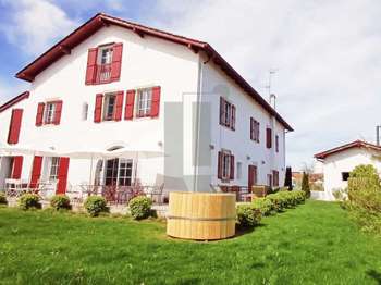 Vente maison 12 pièces Ahetze 64