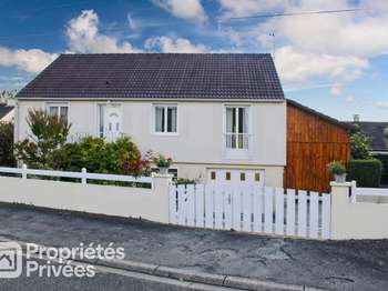 Vente maison 5 pièces Ahuillé 53