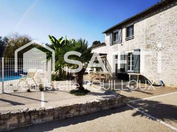 Vente maison 11 pièces Aiffres 79