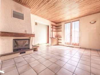 Maison 5 pièces 101 m² · à Aiffres · 101 m² · 153 700 €