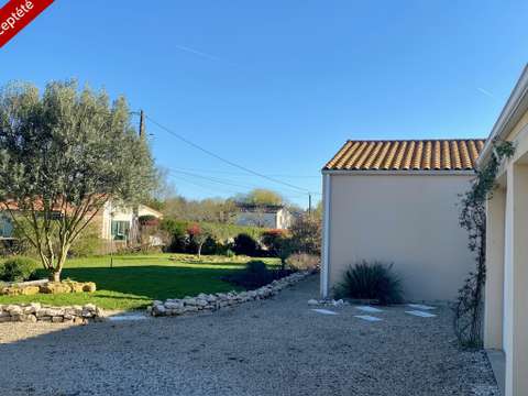 Vente maison 5 pièces Aigonnay 79