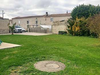 Vente maison 8 pièces Aigre 16